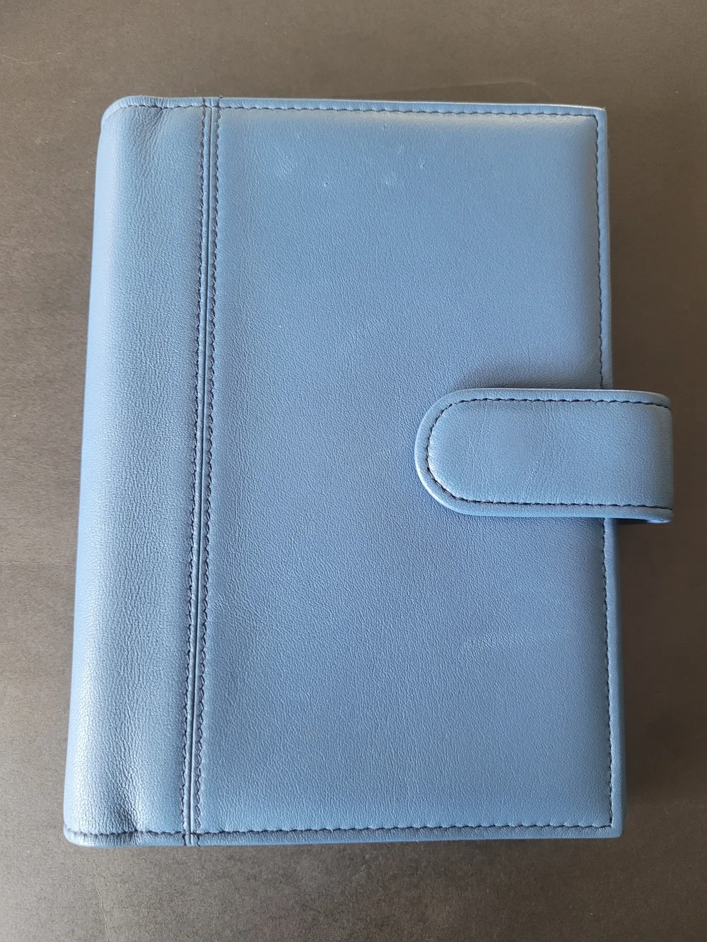 Levenger compact leather